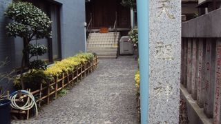 幸福の青い鳥居