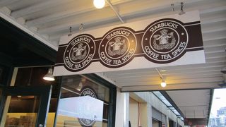 スタバ限定グッズ好きにはたまらないです(^-^)