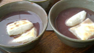 ここでは赤福ぜんざいを。