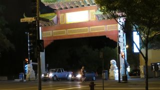 中華店多く便利