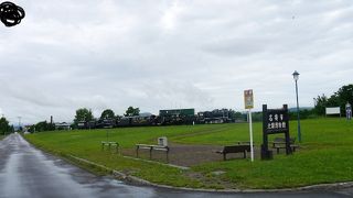 名寄本線跡地に機関車を保存