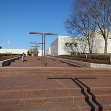 歴博の建物です