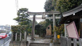 広隆寺のすぐ近く、宗教法人大酒神社