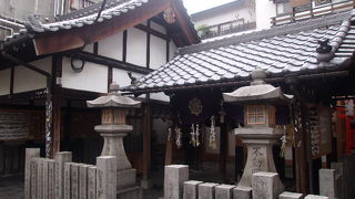 お寺自体は結構小さいです