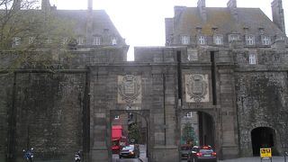 こじんまりした城塞都市