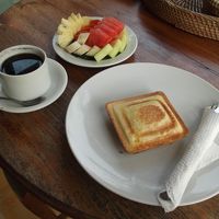 ホットサンドの朝食