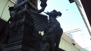 『麒麟の翼』（東野圭吾）