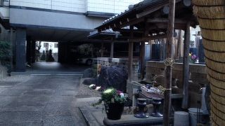 閑静な住宅街のお寺