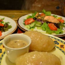 ツェペリナイは１個食べたらお腹いっぱいになります