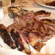 Bistecca alla Fiorentina（フィレンツェ風ステーキ）美味しかった。