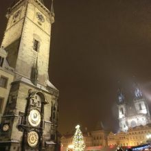 ティーン教会と旧市庁舎