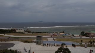 かなり広いですので目的を絞って