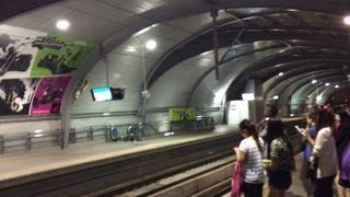 なぜか急行が休止中