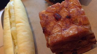 インパクトあるパンがズラっと♪