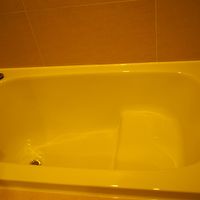 段差が非常に使いにくいバスタブ