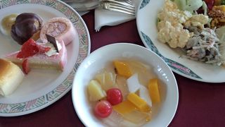 ランチビュッフェで利用しました