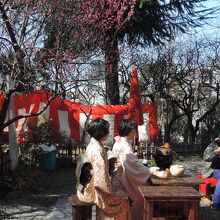 御抹茶と和菓子をいただける（無料）