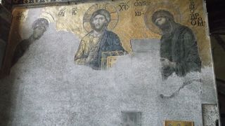 イスラム文化とキリスト文化が混在・・・