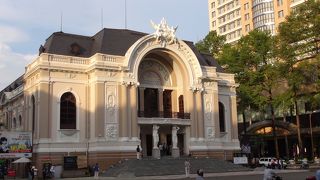 ホーチミン散策の目印