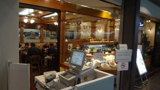 早朝から営業しています