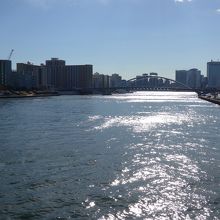 お天気がいいので隅田川の川面がキラキラ輝いていました