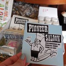 可愛いオリジナルステッカー売ってます♪