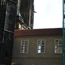 教会への渡り廊下