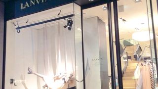 アジアにおける旗艦店