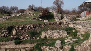 シュリーマンによって発掘・・・