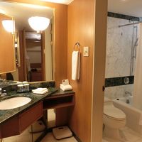 洗面台とバスルームが分かれていて良かったです