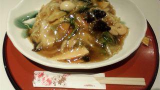 関内マリナード地下街の中の和風ラーメン店