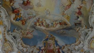 牧歌的風景×ロココ調の最強コラボ