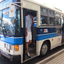 宮崎市内や、青島からバスでアクセスできます