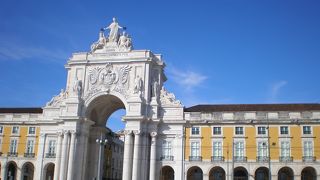 快晴が似合います。