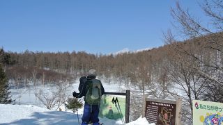 夏はスズラン、冬は白銀の世界