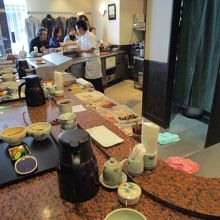 目の前であげてくれます