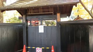 無料で拝観出来ますが外だけです