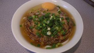 乗船したらすぐに食べに行きます！