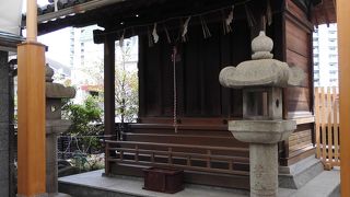 博多の寺社の端っこにあります