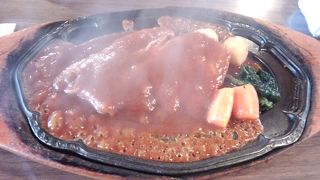 洋食を食べたくなったらここに来ます