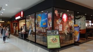 一時はもの凄い混雑でしたが、最近はハワイでも消滅したようです