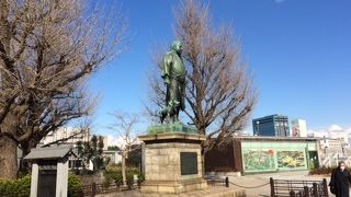 見どころたくさんの都心のオアシス