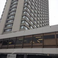 駅前で、とても便利