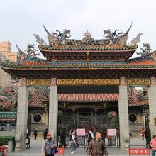 台北最古のお寺でパワースポット