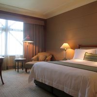 この窓枠は最上階のみです