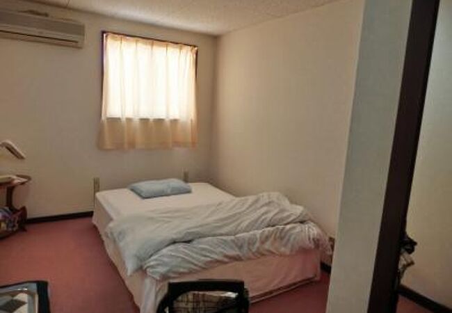 青芳ビジネスホテル