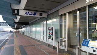 ANA系航空会社のターミナル