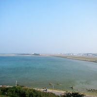 ベランダからの眺め（右部分は那覇空港滑走路）