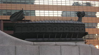 台座部分の亀甲船もお見逃しなく！