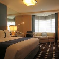 プレミアルームですが、この客室…なんか疲れてる気がします